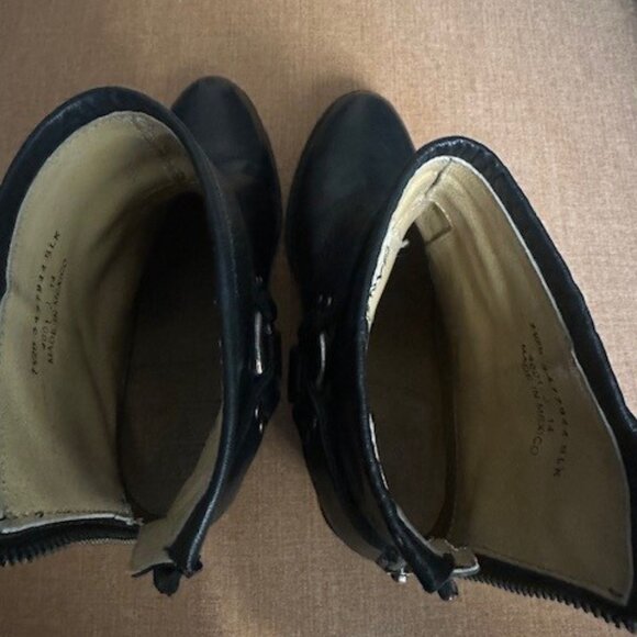 Frye Harness Ankle Boot with Block Heel - 7.5 - Picture 4 of 6